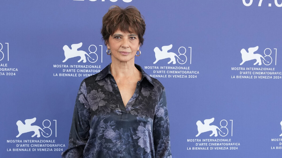 “Una volta in albergo misi qualcosa nella vasca dei pesci e iniziai a spostarmi da un balcone all’altro scavalcando le ringhiere ed entrando nelle stanze di sconosciuti”: così Laura Morante
