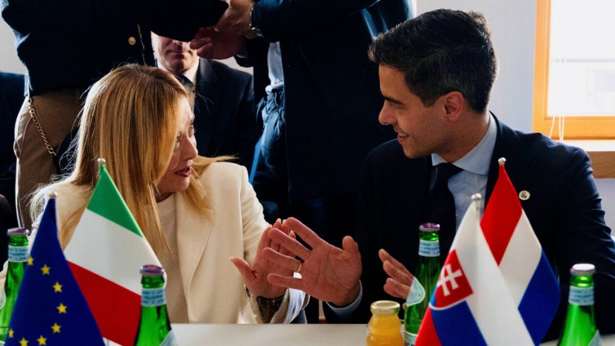 l8217olanda rispedir224 all8217italia i richiedenti asilo 232 il sesto paese ad applicare il nuovo patto ue da Ilfattoquotidiano.it l8217olanda rispedir224 all8217italia i richiedenti asilo 232 il sesto paese ad applicare il nuovo patto ue