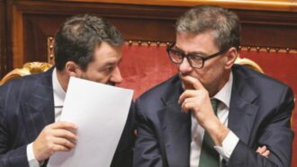 Copertina di Scalata di Mediobanca a Mps, FdI contro i pm di Milano che vogliono le chat di ministri e parlamentari: “La richiesta è inammissibile”