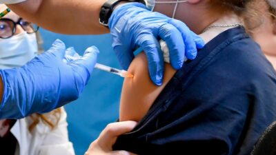 Copertina di Morte Anna Rosa, boom di vaccinazioni