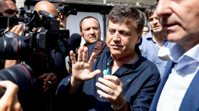 Copertina di Lavitola, la strategia per uscire di cella: “Non volevo fare male”