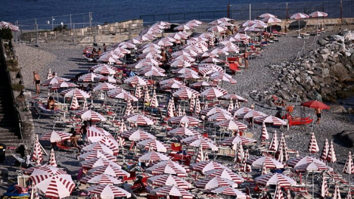 Niente proroga  né indennizzi:   balneari traditi
