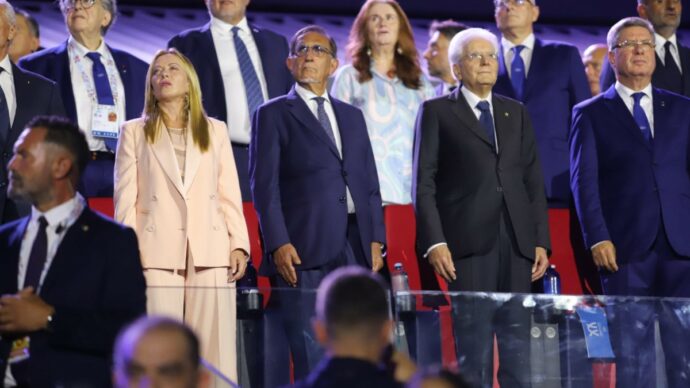 Giochi del Mediterraneo a Taranto: fischi per Meloni allo stadio, applausi per il presidente Mattarella