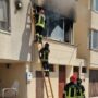 Copertina di Esplosione in una palazzina nel Brindisino: grave un anziano, quattro bambini intossicati