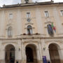 Copertina di Microspie negli uffici del Comune di Rieti, scatta la denuncia contro ignoti
