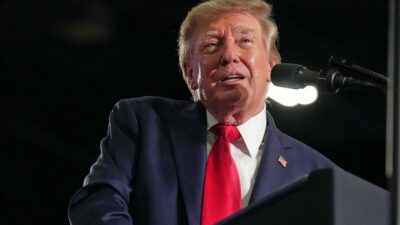 Copertina di Visti Usa, una giudice federale boccia lo stop di Trump per 75 Paesi per discriminazione