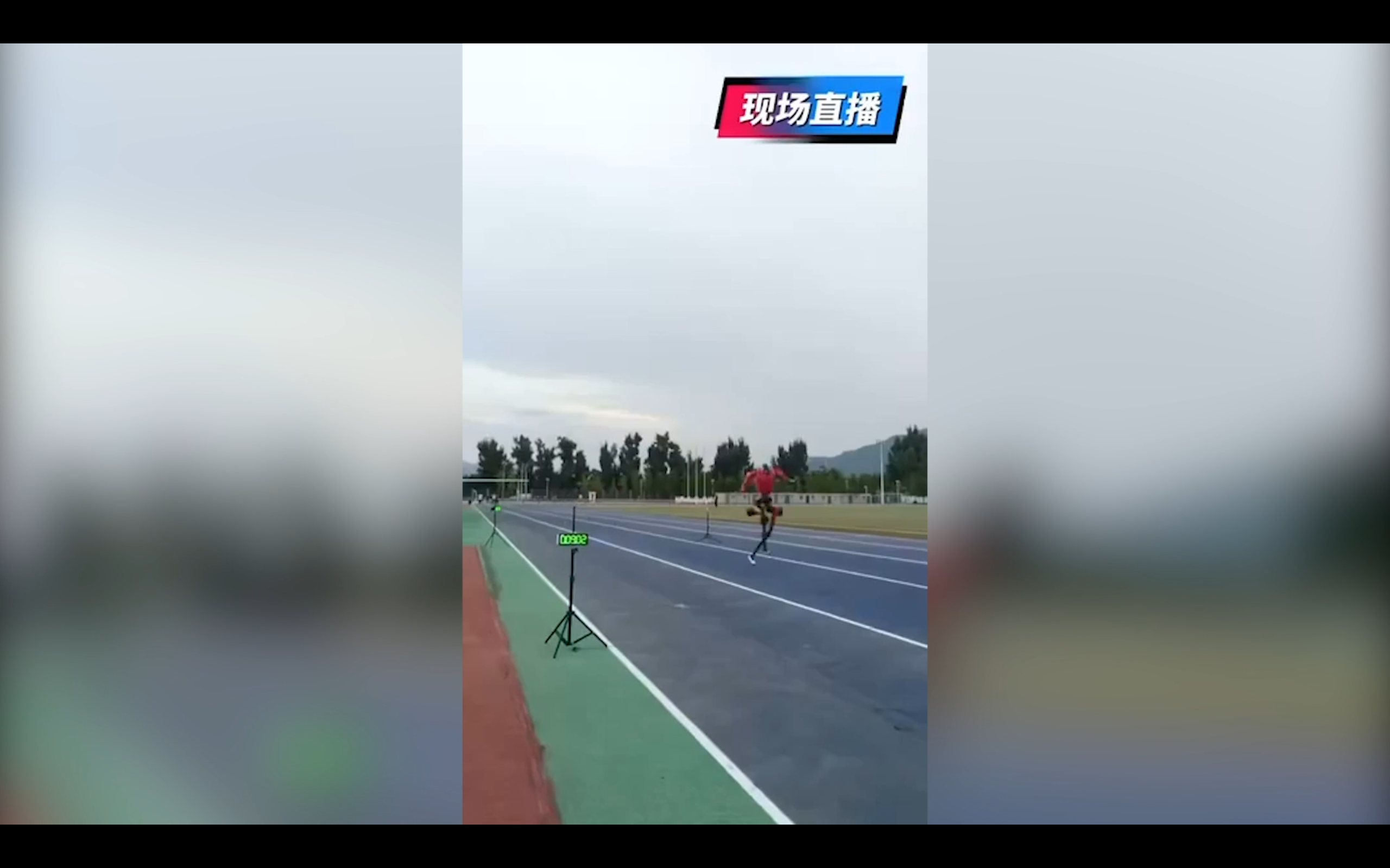 robot umanoide batte il record sui 100 metri di usain bolt il video della corsa in 932 da Ilfattoquotidiano.it robot umanoide batte il record sui 100 metri di usain bolt il video della corsa in 932