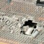 Copertina di Perugia, crolla tetto palazzina: due feriti