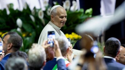 Copertina di Rimini, in sessantamila al meeting per il Papa