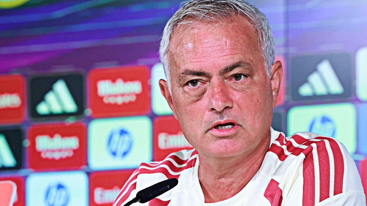 oggi comincia la seconda era di mou a madrid l8217occhio nero e l8217anima perduta del real pu242 essere il finale perfetto o la pietra tombale da Ilfattoquotidiano.it oggi comincia la seconda era di mou a madrid l8217occhio nero e l8217anima perduta del real pu242 essere il finale perfetto o la pietra tombale