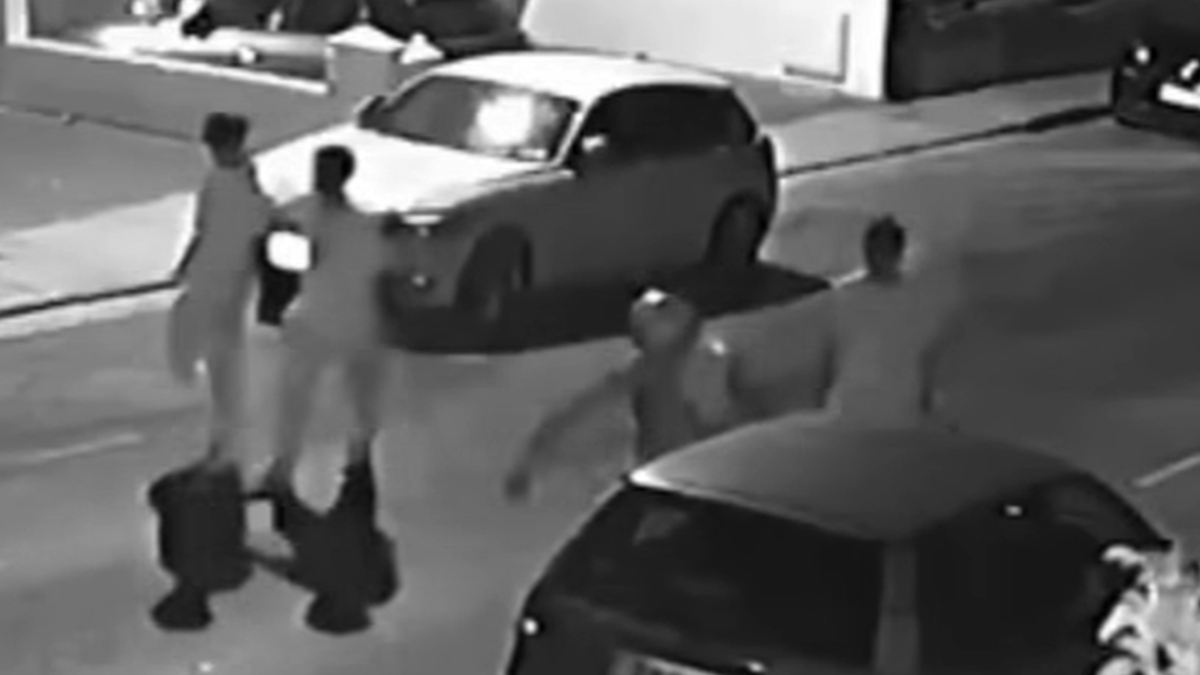 malta turisti italiani bloccati in aeroporto e arrestati per atti vandalici due di loro condannati a 8 e 10 mesi di reclusione da Ilfattoquotidiano.it malta turisti italiani bloccati in aeroporto e arrestati per atti vandalici due di loro condannati a 8 e 10 mesi di reclusione