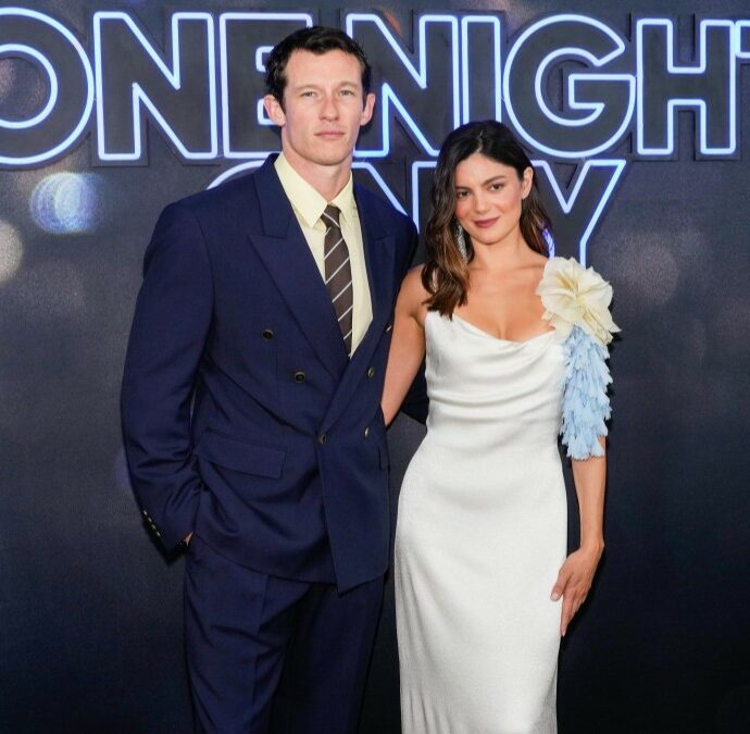 “La Fomo ci ruba il presente, anche in amore”, Callum Turner protagonista di One Night Only – Quando tutto è possibile