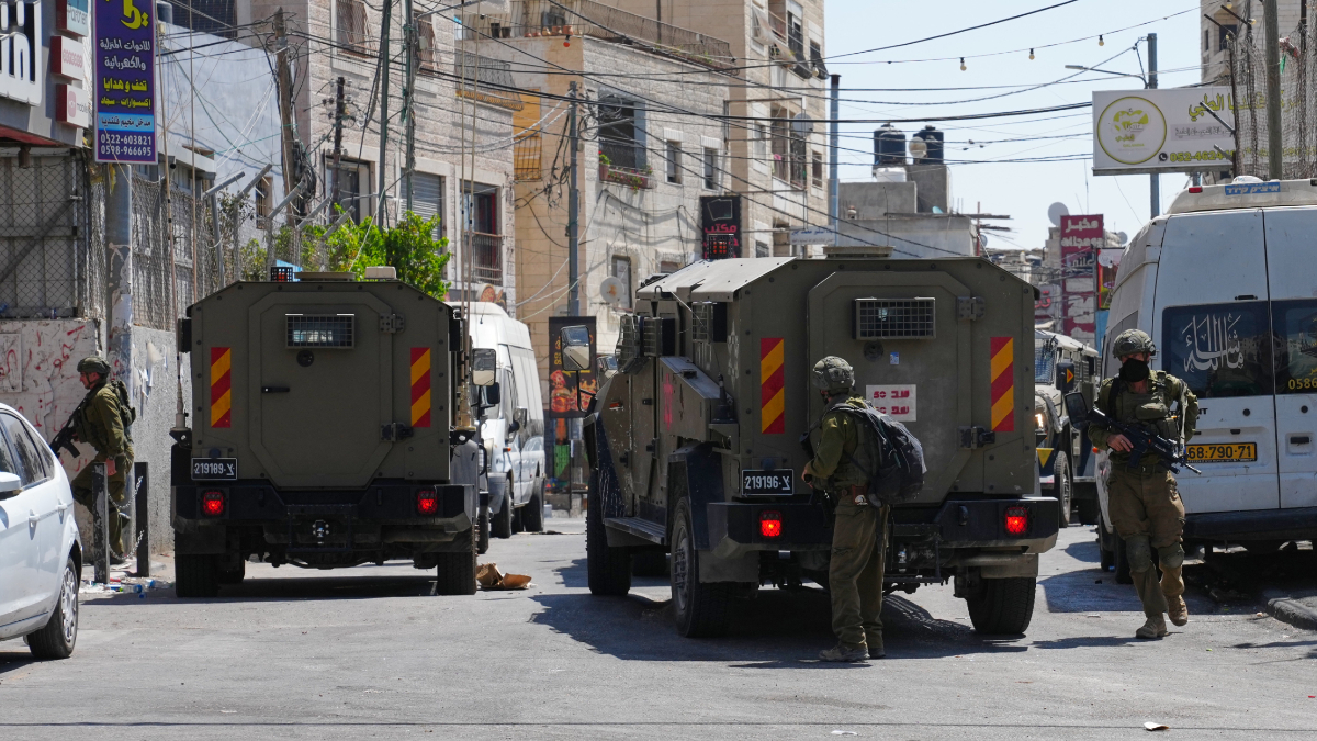 cisgiordania 14enne palestinese ucciso colpito al petto dal fuoco dell8217idf nel campo profughi di nablus da Ilfattoquotidiano.it cisgiordania 14enne palestinese ucciso colpito al petto dal fuoco dell8217idf nel campo profughi di nablus