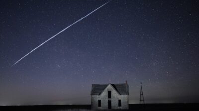 Copertina di La guerra Russia-Ucraina anche su Starlink, Zelensky: “Mosca e Pechino stanno sviluppando un’alternativa, anche noi stiamo testando un progetto con un Paese europeo”