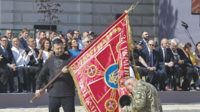 Copertina di Truppe e missili: i Volenterosi alzano il tiro, ma Meloni si sfila