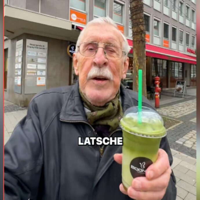 “A 88 anni pensavo che influencer fosse un raffreddore. Su TikTok assaggio matcha latte”: la storia di “Opa Werner”, il nonnino star del Web