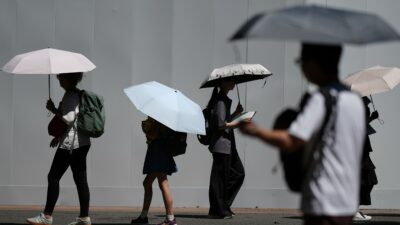 Copertina di Almeno 35mila morti in eccesso registrati in Europa nelle ondate di calore di quest’estate. Ma il conto è destinato a salire