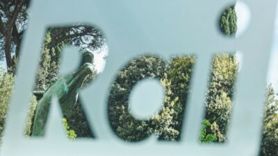 Copertina di Dossier e dichiarazioni: la campagna anti-Sigfrido  concordata coi meloniani