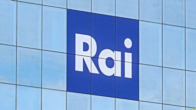 Copertina di Chiude Rai Scuola: da ottobre verrà sostituito da “Italiana”. La protesta: “Parlare di identità territoriale nel 2026 sembra una barzelletta”