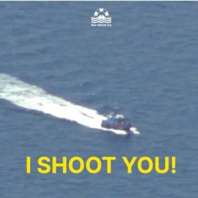 Copertina di “Non avvicinatevi o vi sparo”: la minaccia della Guardia costiera libica all’equipaggio di Sea Watch