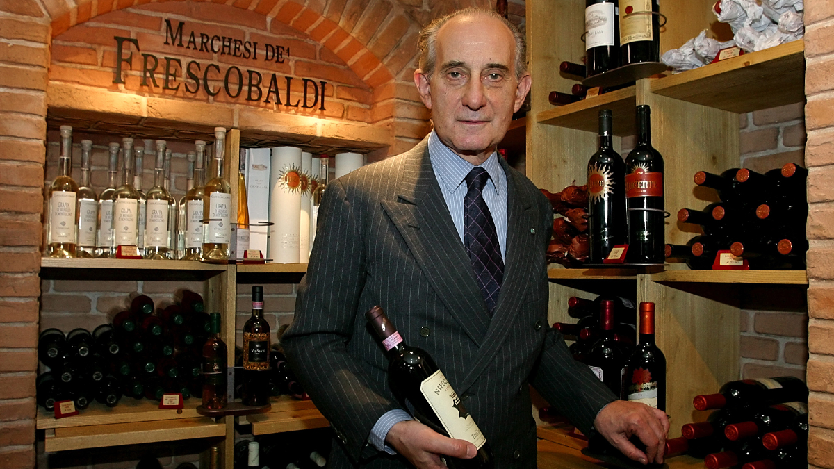morto vittorio frescobaldi il marchese amico dei windsor che aiut242 il vino toscano a conquistare il mondo da Ilfattoquotidiano.it morto vittorio frescobaldi il marchese amico dei windsor che aiut242 il vino toscano a conquistare il mondo