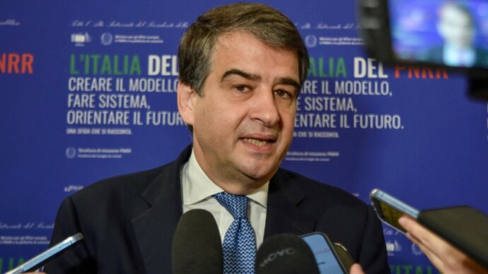 FdI, il caso Fitto sulla kermesse a Bari: “Si rischia il boomerang”