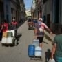 Copertina di Cuba, a 200 giorni dal “blocco energetico” imposto dagli Usa blackout di oltre 20 ore e carenza di acqua. La crisi svuota l’Isola