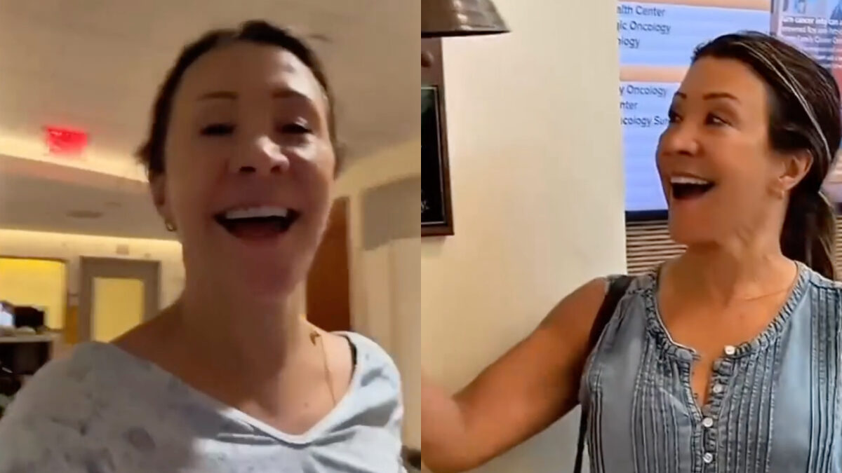 “Non volevo suonare la campanella di fine terapia, pensavo di non aver sofferto abbastanza”: Cheri Oteri dopo aver affrontato un tumore al seno