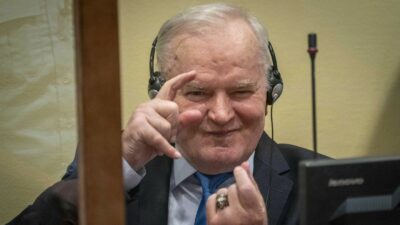Copertina di È morto Ratko Mladic, il “boia dei Balcani”. Così in Serbia resiste il culto dei sovranisti