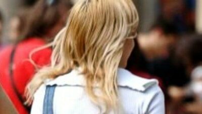 Copertina di Segue e molesta una minorenne per strada a Imperia: fermato un 19enne con l’accusa di violenza aggravata