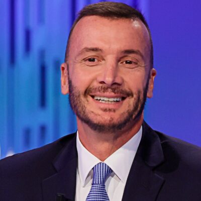 Copertina di Il tribunale dà ragione a Rocco Casalino, il sito Dagospia condannato per diffamazione: dovrà risarcire 75mila euro