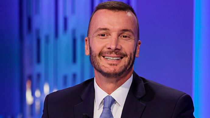 Il tribunale dà ragione a Rocco Casalino, il sito Dagospia condannato per diffamazione: dovrà risarcire 75mila euro