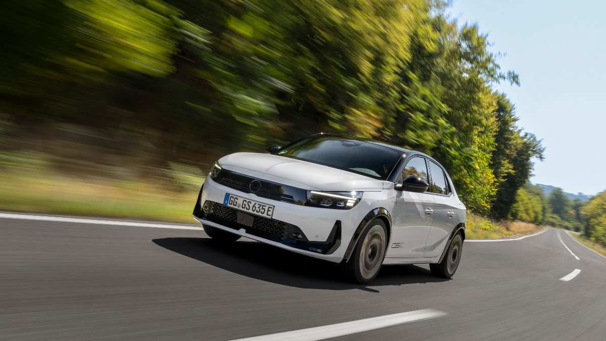 opel corsa gse la prova de il fattoit 8211 la compatta elettrica mette i muscoli 8211 foto da Ilfattoquotidiano.it opel corsa gse la prova de il fattoit 8211 la compatta elettrica mette i muscoli 8211 foto
