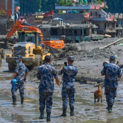 Copertina di I dispersi sono 1.924. 350 persone salvate da un tunnel di una centrale idroelettrica (video). “Altre cento ancora intrappolate”