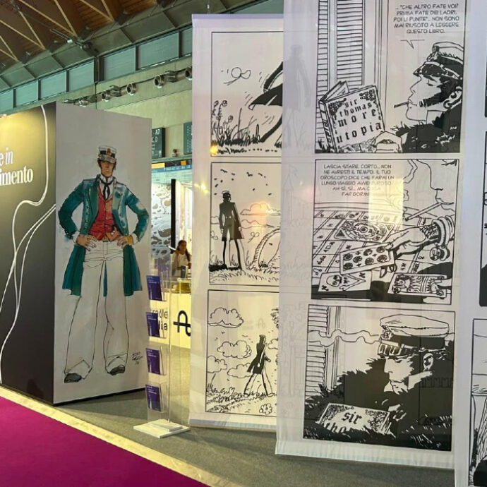 Corto Maltese cent’anni dopo: il viaggio per l’Italia di Hugo Pratt diventa una mostra tra foto, mappe e un pirata di tre metri