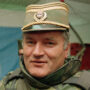 Copertina di La Serbia celebrerà il boia di Srebrenica: “Ratko Mladic avrà funerali con onori militari e di Stato”