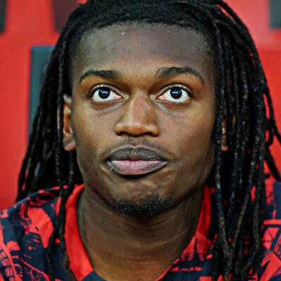 Copertina di Leao lascia il Milan dopo sette anni: il Galatasaray lo copre d’oro, ai rossoneri 45 milioni e il 20% sulla rivendita
