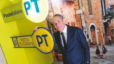 Copertina di L’offerta di Poste su Tim  arranca: si rischia il flop
