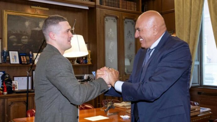 Crosetto arruola l’ex ministro della Difesa ucraino Fedorov:  “Sarà consulente sui droni”