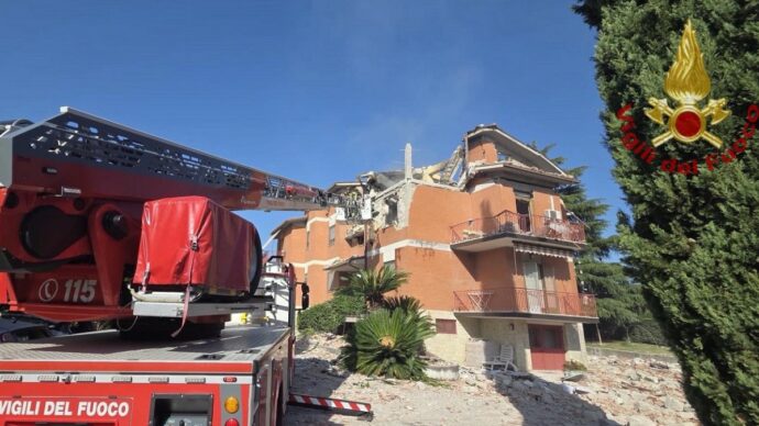 È morto il 54enne gravemente ferito dopo l’esplosione in una palazzina a Cassino: aveva ustioni sul 90% del corpo