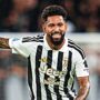 Copertina di “Alla Juve solo per postare le foto su Instagram”: Douglas Luiz si prende la rivincita. È quello che corre più di tutti: il dato