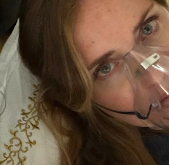 Chiara Ferragni: “Ho sentito una botta di calore e come se il corpo non mi rispondesse bene. Sono andata nel panico, erano i sintomi dell’altitudine”. Il malore dopo un’escursione in Perù a oltre 5000 metri