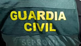 Copertina di Donna tedesca trovata morta in Spagna, rilasciato il compagno italiano: “È stato un suicidio”