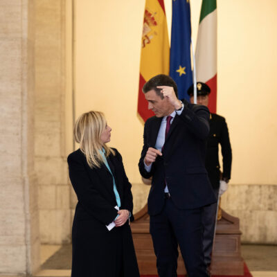 Copertina di L’Italia proroga la sospensione di Schengen con la Spagna di altri 15 giorni. Madrid risponde: prolungati i controlli di due settimane