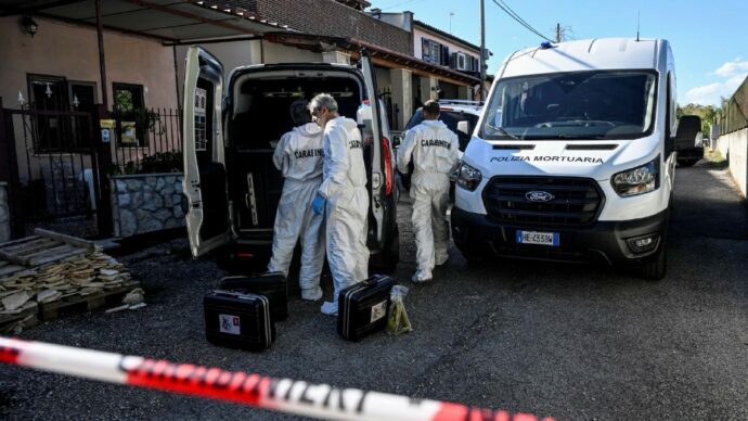 Tre morti in una casa: “È omicidio-suicidio”