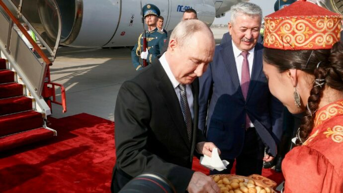 L’inviato russo al G20 parla del piano Trump mentre a Bishkek si avvia il vertice Sco