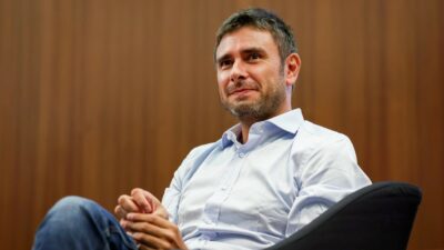 Copertina di Di Battista potrà ripartire giovedì verso Roma: le spese coperte dalla polizza privata