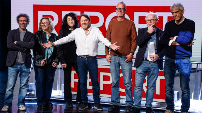 Copertina di Autogol della Rai: tutto Report sta con Ranucci