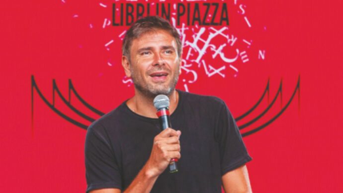Di Battista, niente anticipo: riparte domani o venerdì