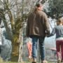 Copertina di Famiglia nel bosco,  bimbi a casa a tappe